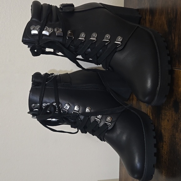 MIA Womens Annamaria Heeled Combat Boots - Picture 4 of 5